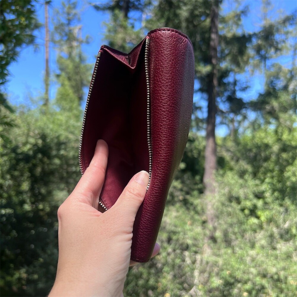 COACH Vintage Burgundy Pebble Leather Trifold Wallet w Silver Hardware AUTHENTIC - Picture 6 of 10